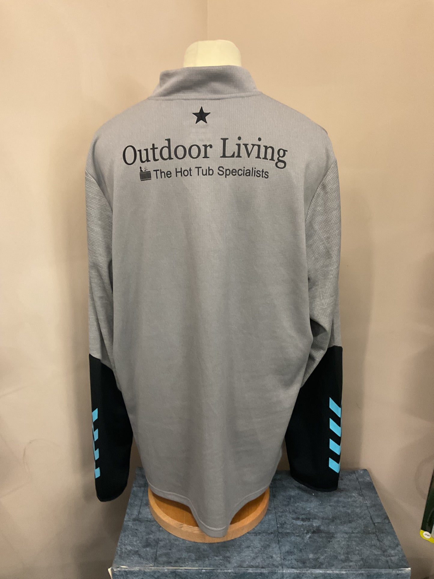 HULL FC GREY BLUE AND BLACK QUARTER ZIP - SIZE - 3XL