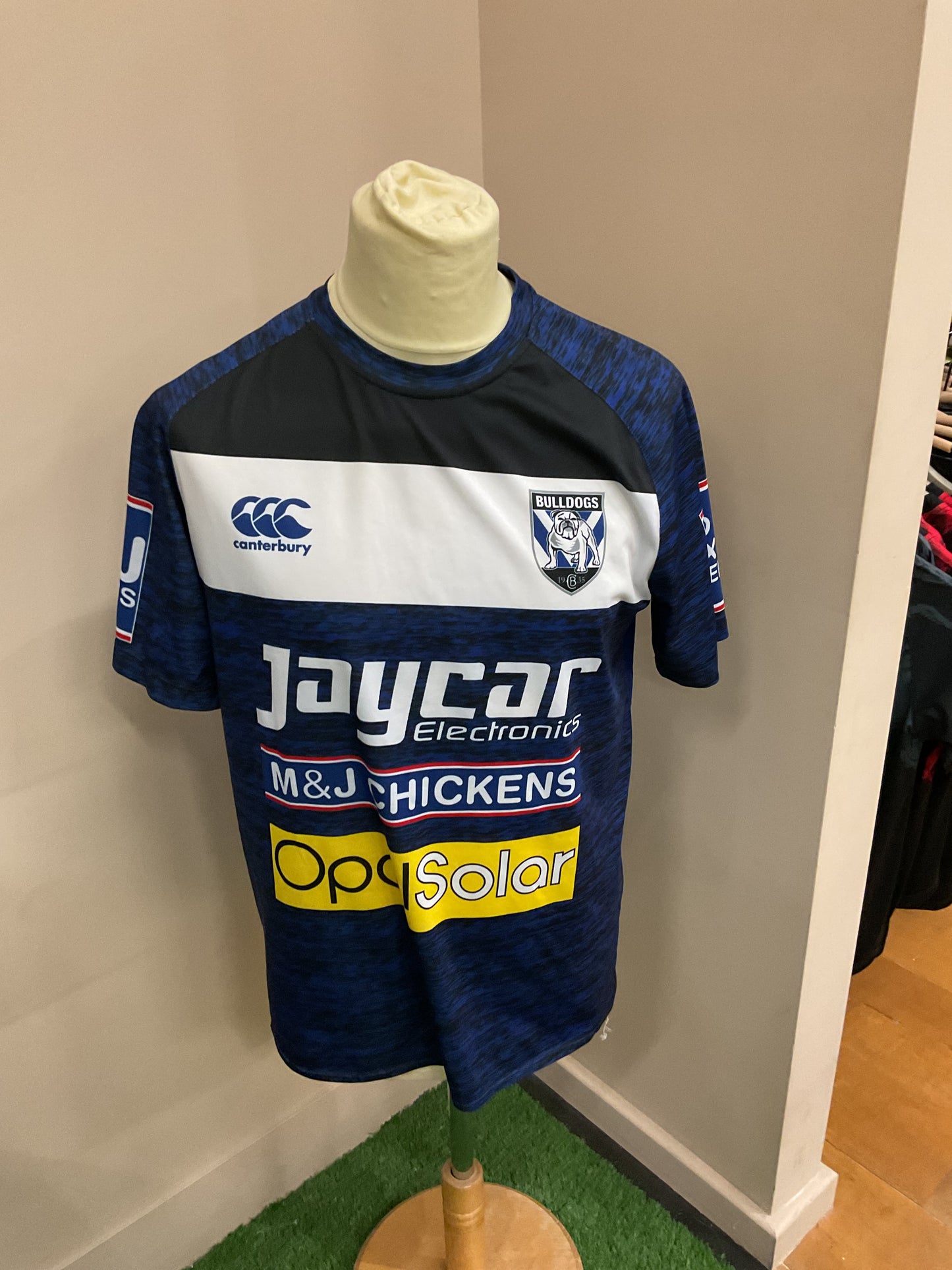 CANTERBURY BULLDOGS NAVY AND WHITE TEE - (L)