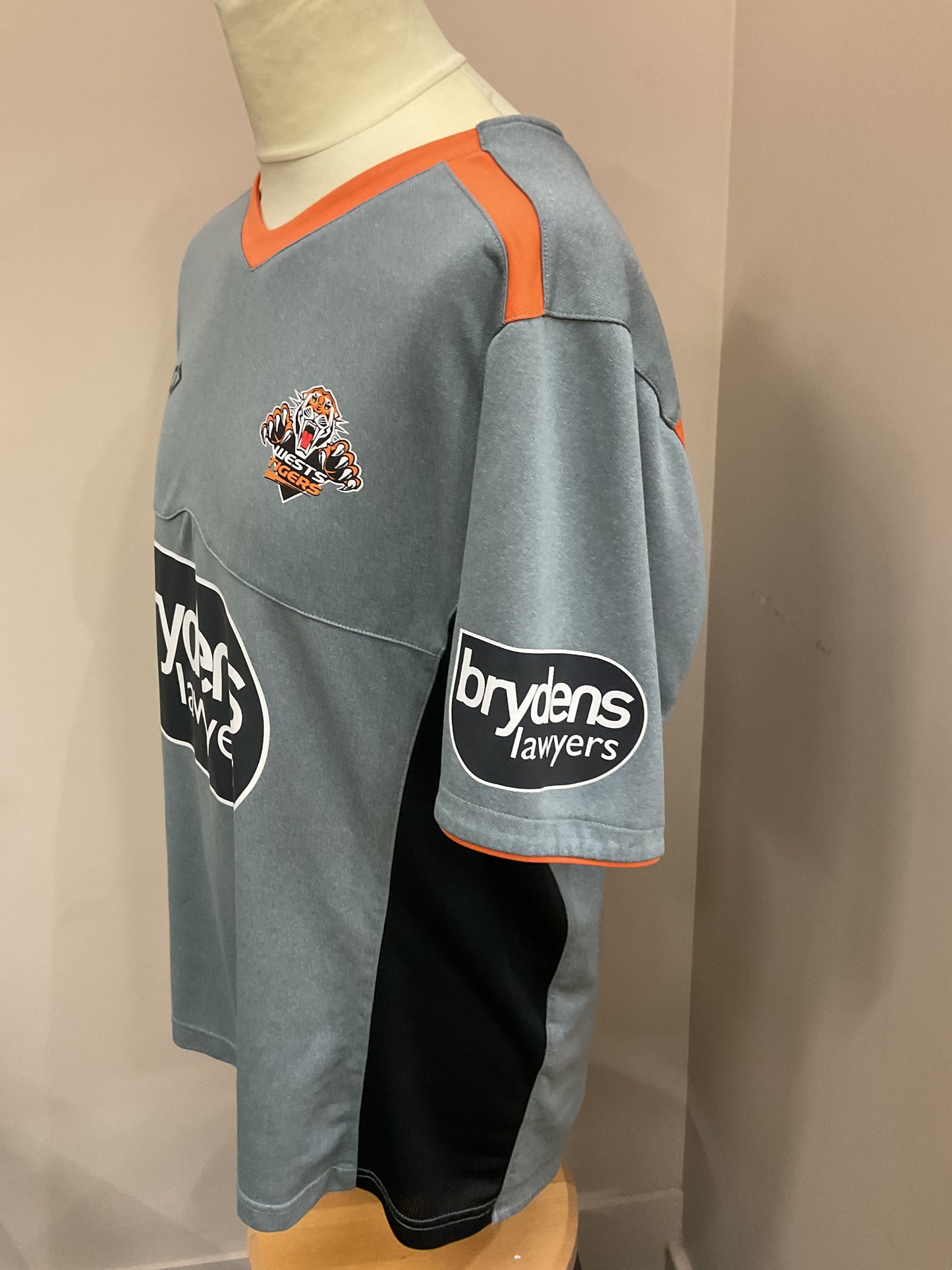 WESTS TIGERS GREY TRAINING SHIRT