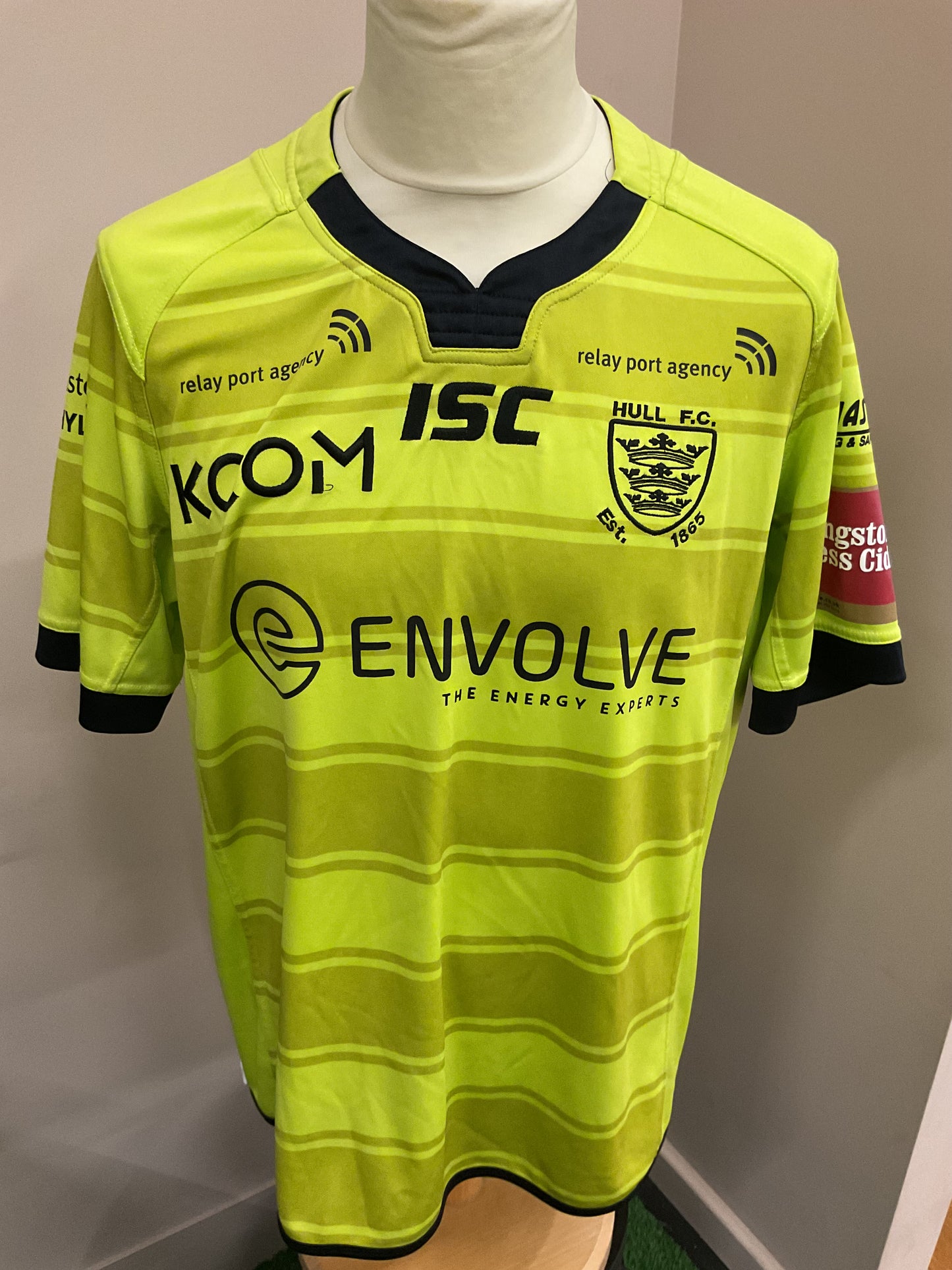 RETRO HULL FC 2017 AWAY SHIRT