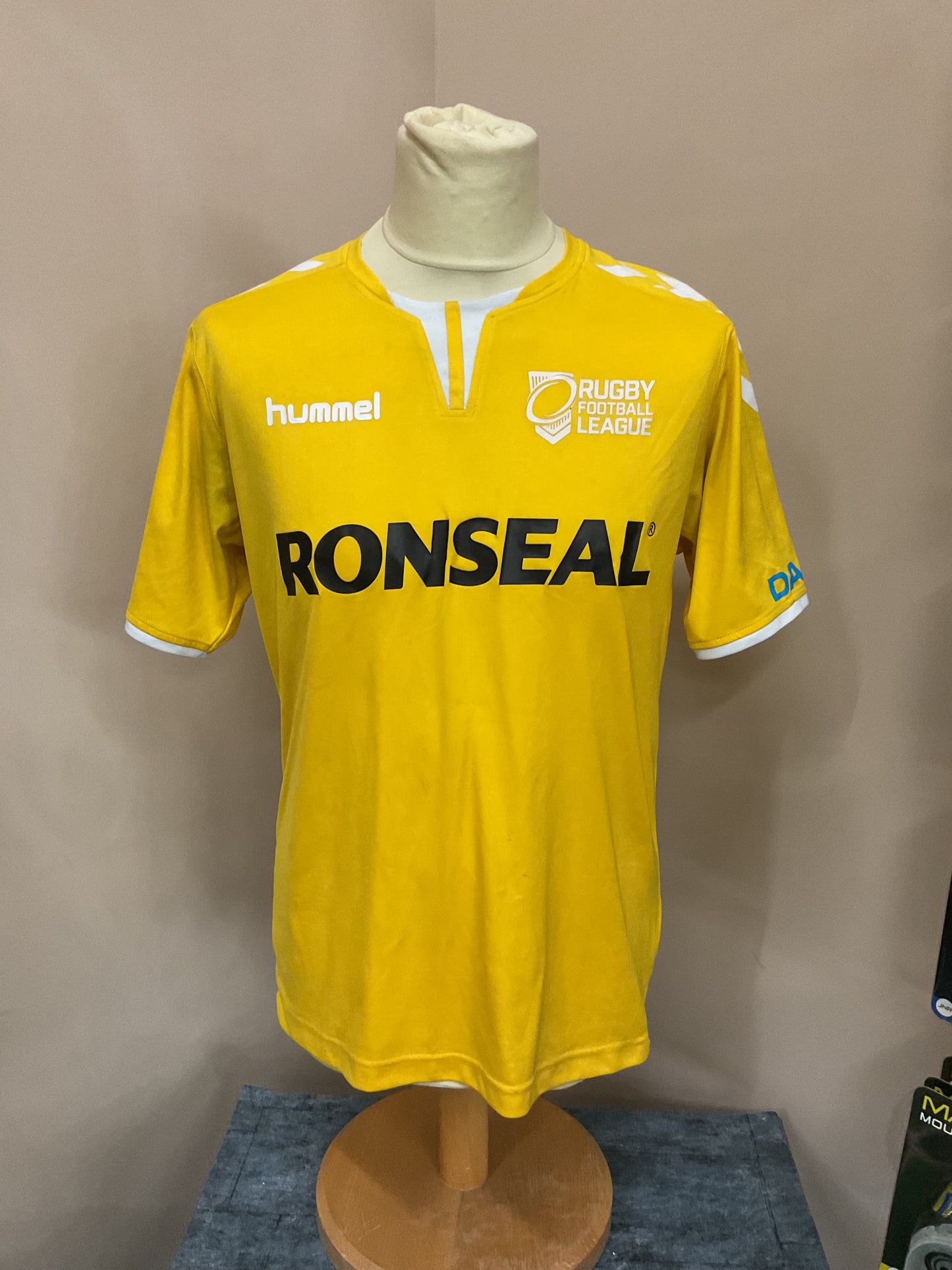 YELLOW REFEREE SHIRT - SIZE - M