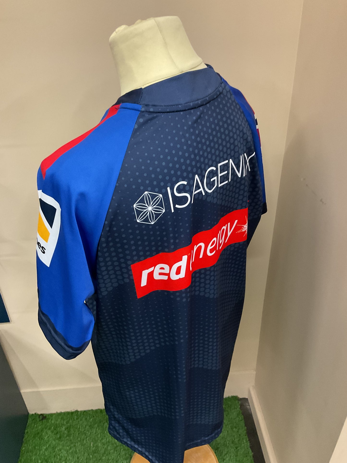 NEWCASTLE KNIGHTS NAVY RED AND BLUE TEE - (XL)