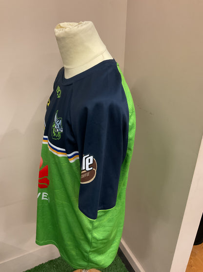 CANBERRA RAIDERS GREEN AND NAVY TEE - (XL)