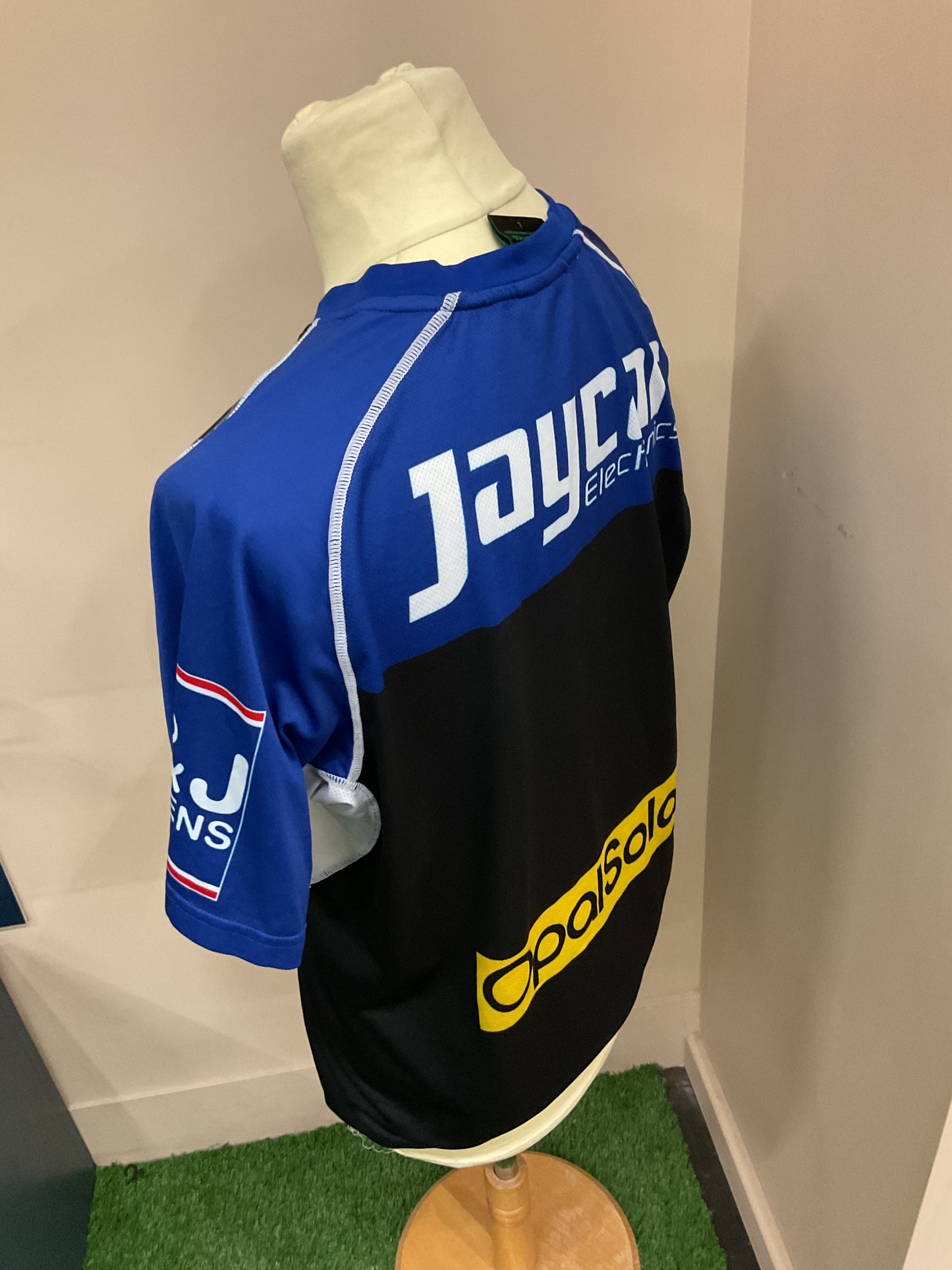 CANTERBURY BULLDOGS BLUE AND BLACK TEE - (L)