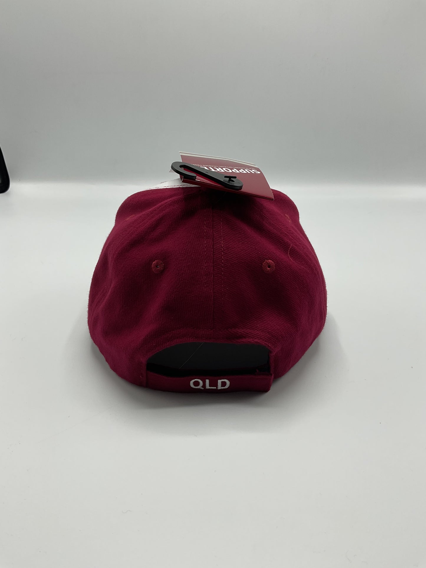 QUEENSLAND 26 STARK CAP