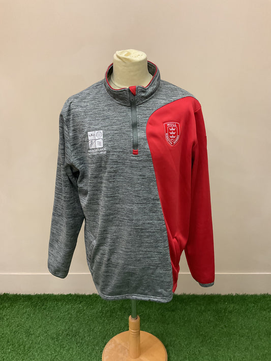 HULL KR GREY AND RED 1/2 ZIP -SIZE 3XL