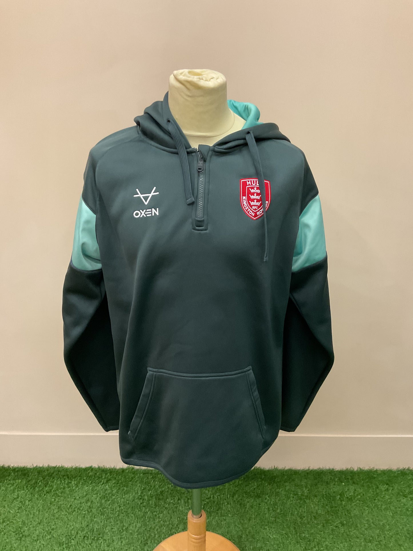 HULL KR CHARCOAL AND MINT  1/2 ZIP - SIZE XXL