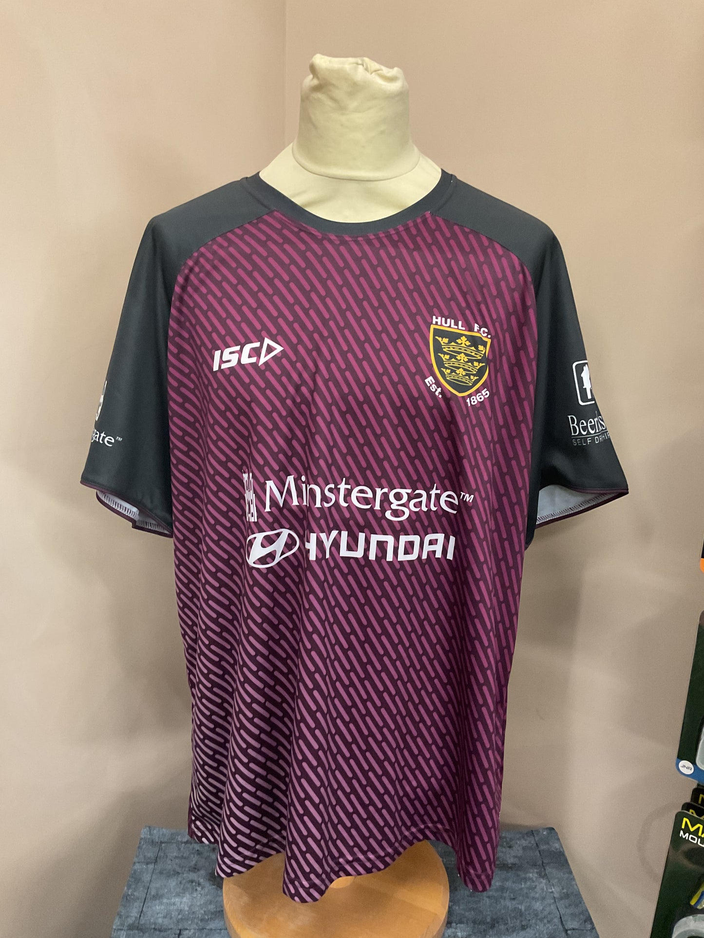 HULL FC BLACK AND MAROON TRAINING TEE - SIZE - 3XL